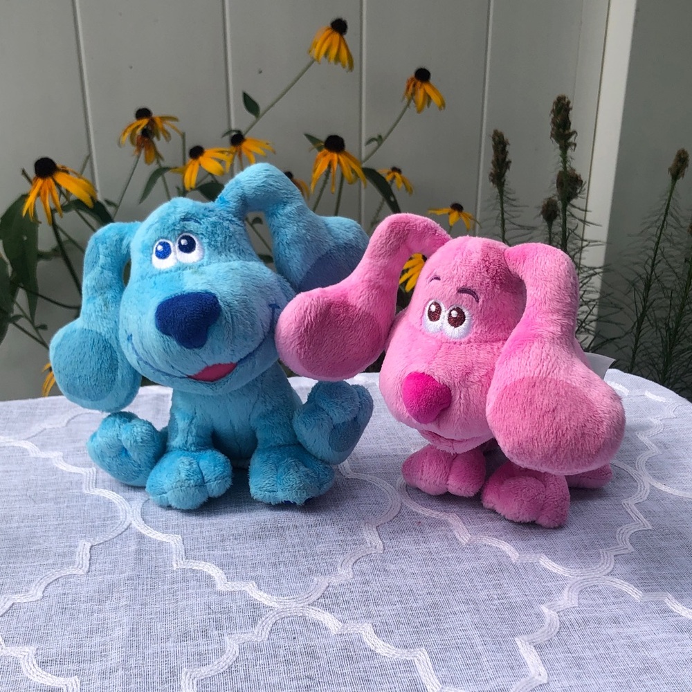 Nickelodeon BLUES CLUES stuffed plush dogs toys Blue & Magenta